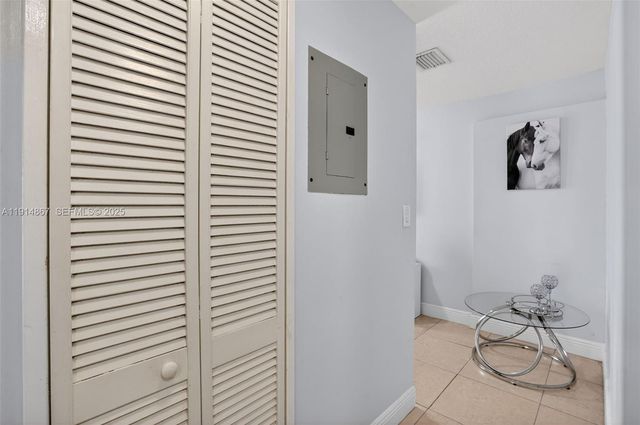 9835 SW 26th Ter, Miami, FL 33165