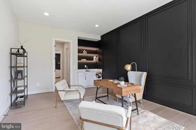 6511 IVY HILL DR, Mclean, VA 22101