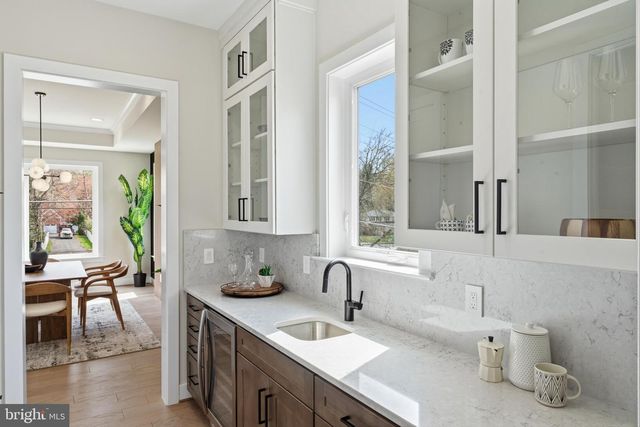 6511 IVY HILL DR, Mclean, VA 22101