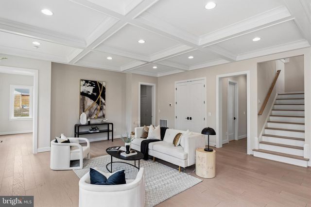 6511 IVY HILL DR, Mclean, VA 22101