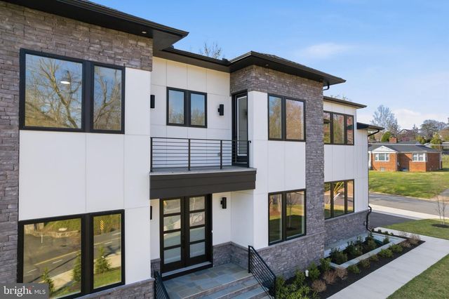 6511 IVY HILL DR, Mclean, VA 22101