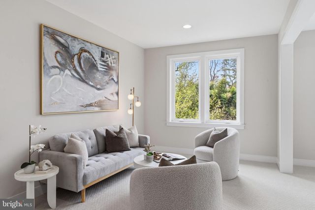 6511 IVY HILL DR, Mclean, VA 22101