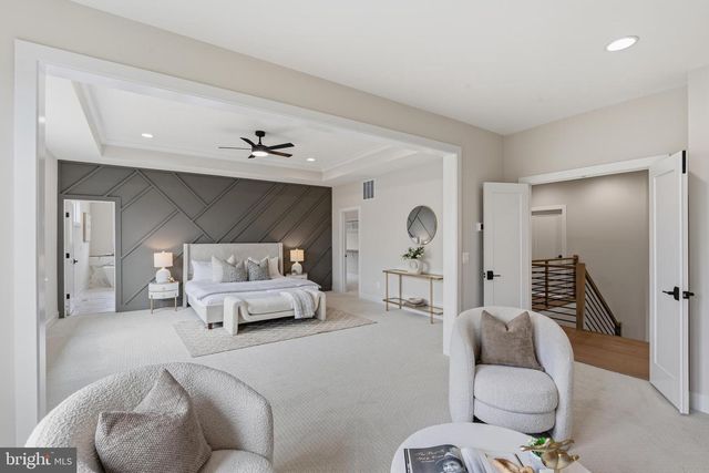 6511 IVY HILL DR, Mclean, VA 22101