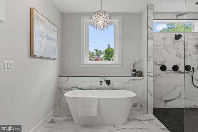 6511 IVY HILL DR, Mclean, VA 22101