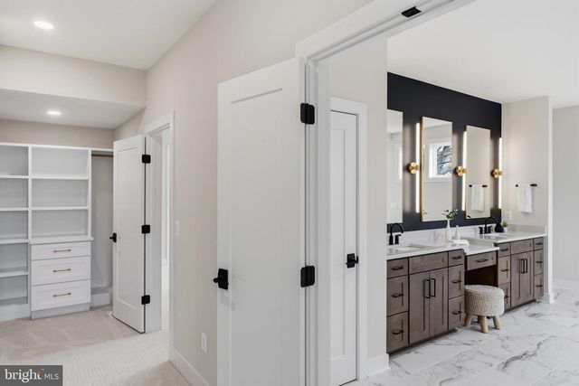 6511 IVY HILL DR, Mclean, VA 22101