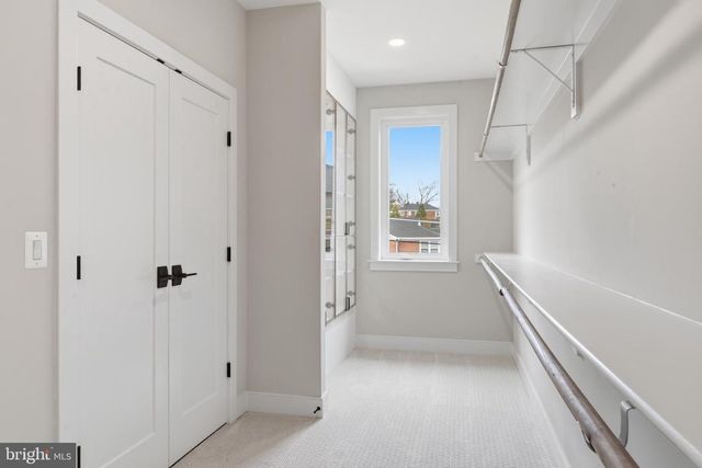 6511 IVY HILL DR, Mclean, VA 22101