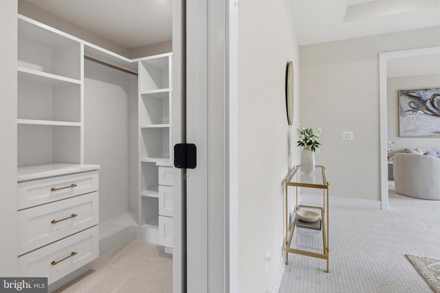 6511 IVY HILL DR, Mclean, VA 22101