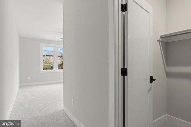 6511 IVY HILL DR, Mclean, VA 22101