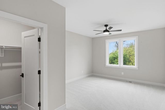 6511 IVY HILL DR, Mclean, VA 22101