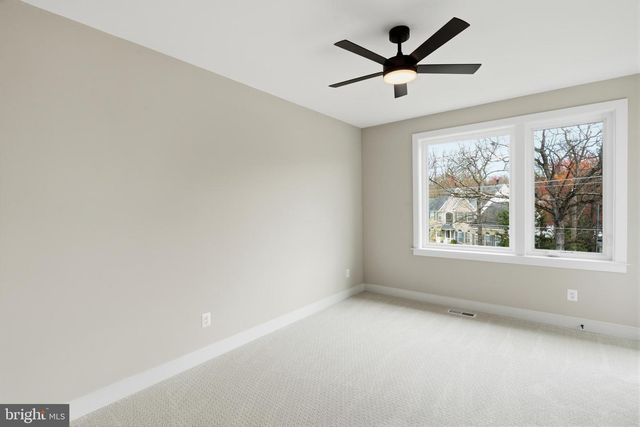 6511 IVY HILL DR, Mclean, VA 22101