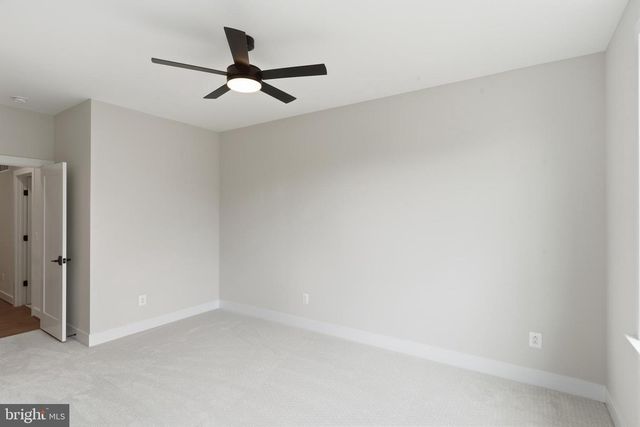 6511 IVY HILL DR, Mclean, VA 22101