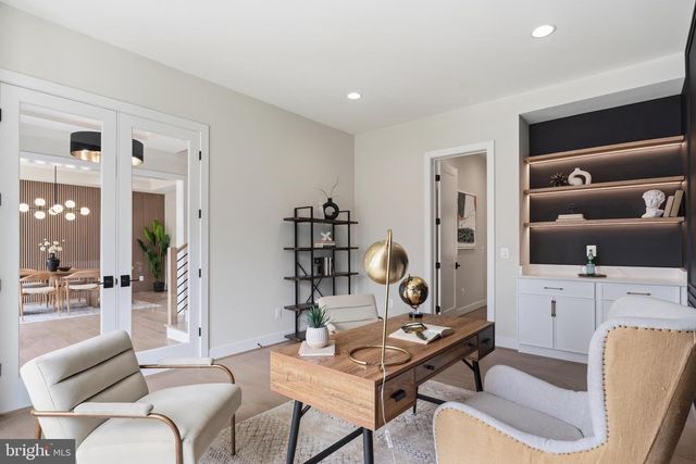 6511 IVY HILL DR, Mclean, VA 22101