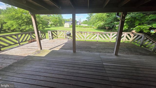 65 VINTON DR, York, PA 17402