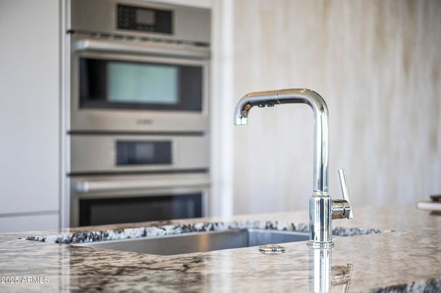 7180 E KIERLAND Boulevard 1218, Scottsdale, AZ 85254