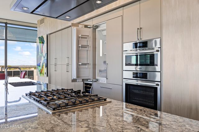 7180 E KIERLAND Boulevard 1218, Scottsdale, AZ 85254