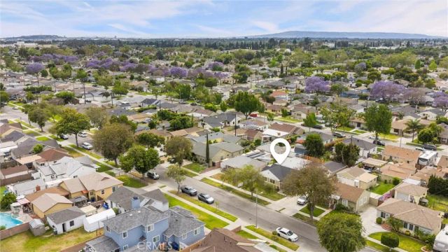 6049 Whitewood Avenue, Lakewood, CA 90712