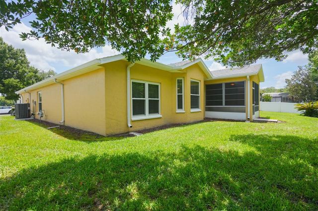 3351 SONGBIRD LANE, Lakeland, FL 33811