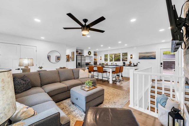 190 Dewey AVENUE, Fontana, WI 53125