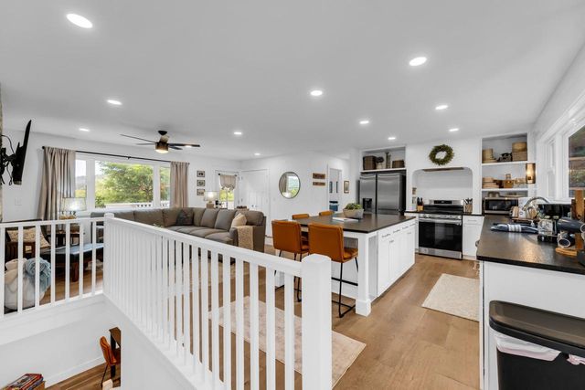 190 Dewey AVENUE, Fontana, WI 53125