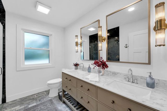 190 Dewey AVENUE, Fontana, WI 53125
