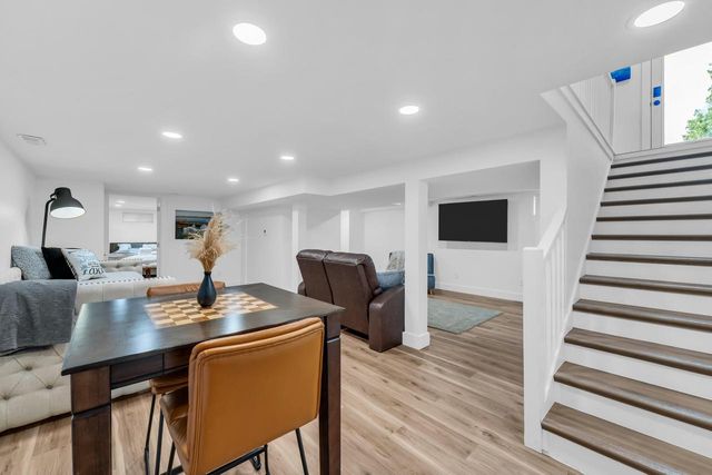 190 Dewey AVENUE, Fontana, WI 53125