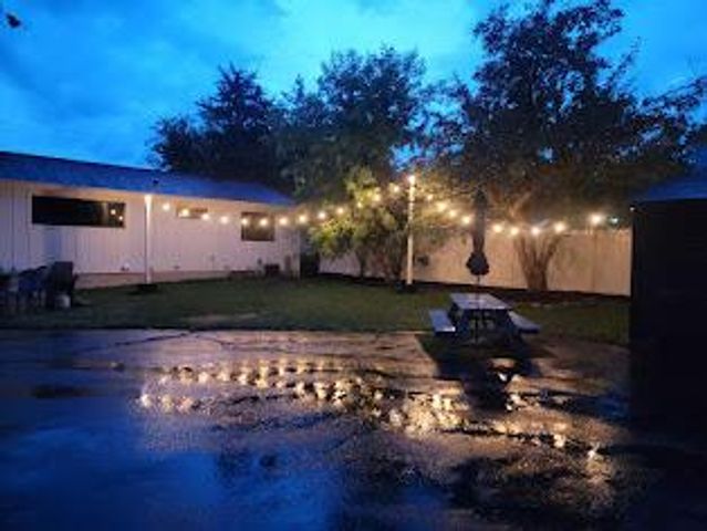 190 Dewey AVENUE, Fontana, WI 53125