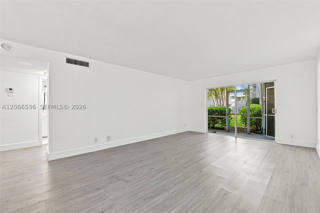 222 N Federal Hwy 115, Deerfield Beach, FL 33441