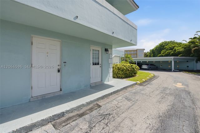 222 N Federal Hwy 115, Deerfield Beach, FL 33441