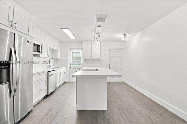 222 N Federal Hwy 115, Deerfield Beach, FL 33441