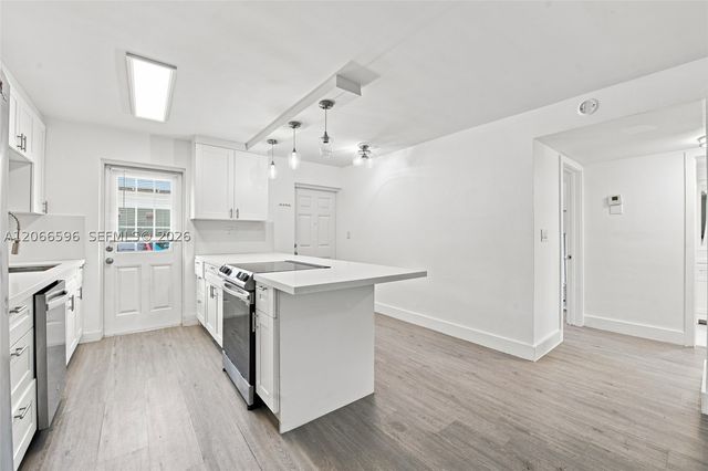 222 N Federal Hwy 115, Deerfield Beach, FL 33441