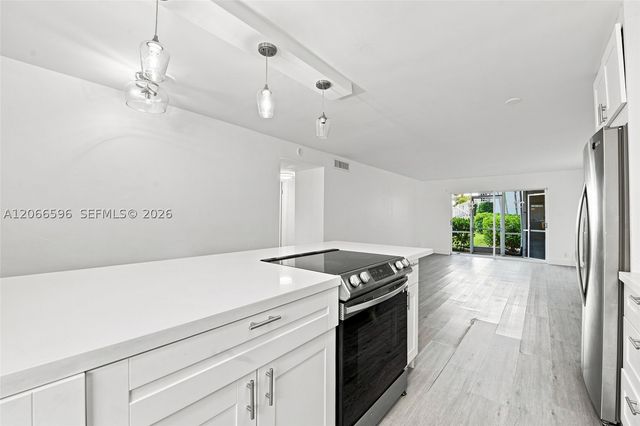 222 N Federal Hwy 115, Deerfield Beach, FL 33441