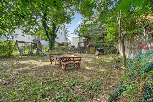 310 Carpenter Avenue, Newburgh, NY 12550