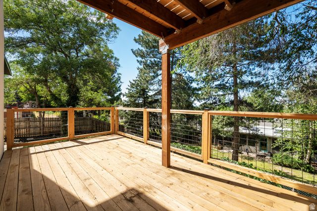 2809 WILLOW HILLS DR, Sandy, UT 84093