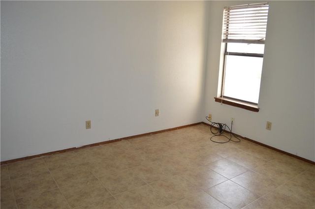 11613 JAMES Watt Drive B, El Paso, TX 79936