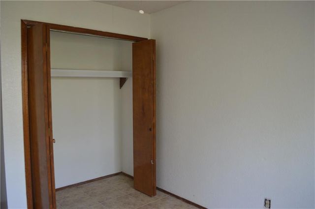 11613 JAMES Watt Drive B, El Paso, TX 79936