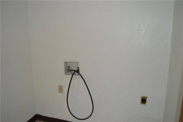 11613 JAMES Watt Drive B, El Paso, TX 79936