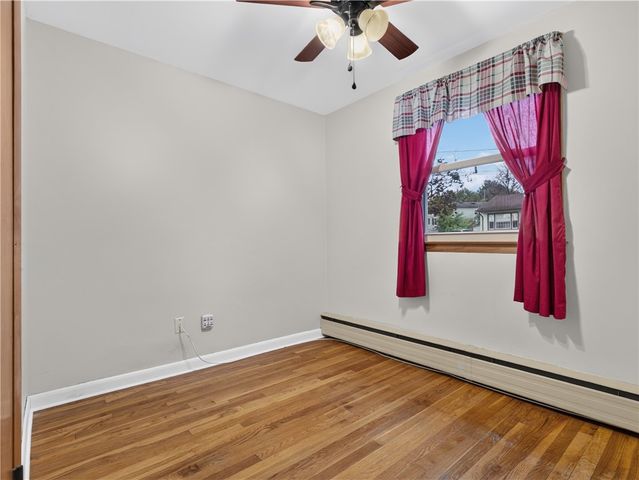44 Meadow Drive, West Warwick, RI 02893