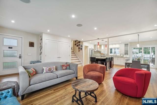 19 Center Street, Cresskill, NJ 07626