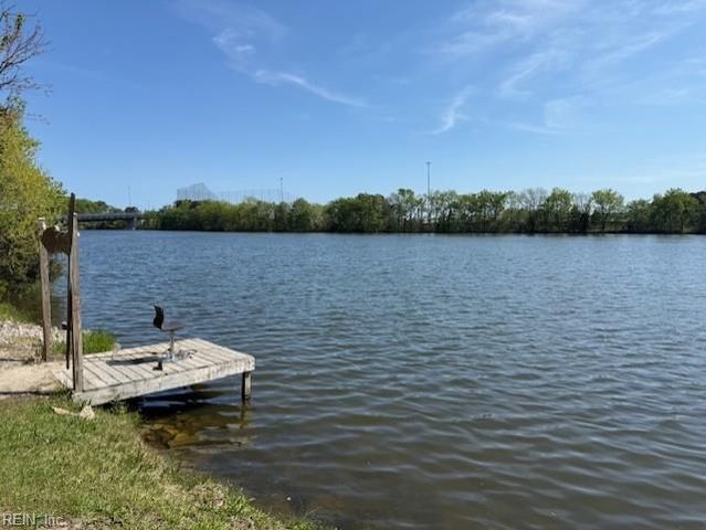 5501 Larry Ave, Virginia Beach, VA 23462