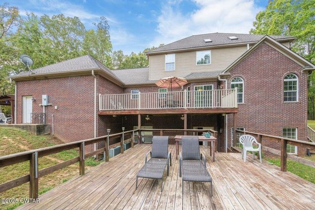 2400 Sand Ridge Bargerton Rd, Lexington, TN 38351