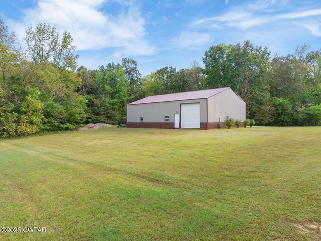 2400 Sand Ridge Bargerton Rd, Lexington, TN 38351
