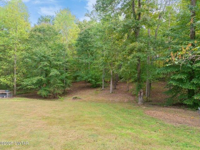 2400 Sand Ridge Bargerton Rd, Lexington, TN 38351
