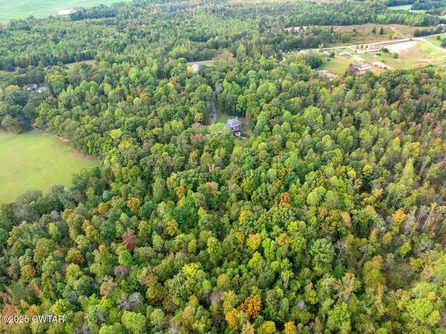 2400 Sand Ridge Bargerton Rd, Lexington, TN 38351