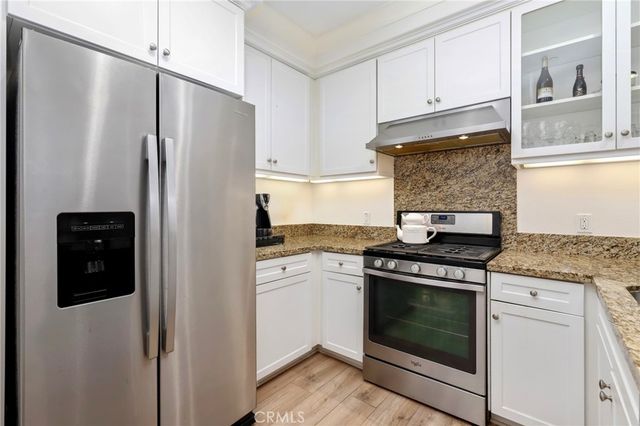 59 Kempton, Irvine, CA 92620