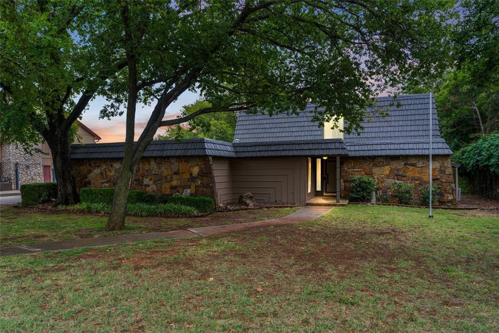 2940 Browne Stone Road, Oklahoma City, OK 73120