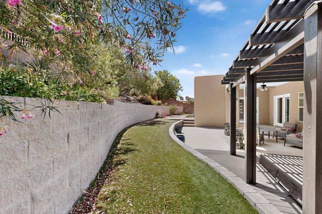 12213 Mirandy Court NE, Albuquerque, NM 87122