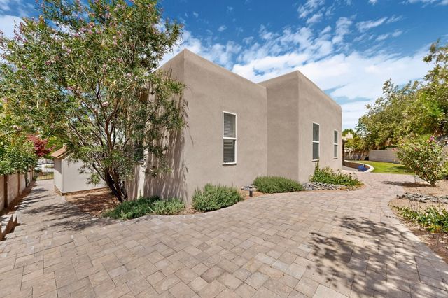 12213 Mirandy Court NE, Albuquerque, NM 87122