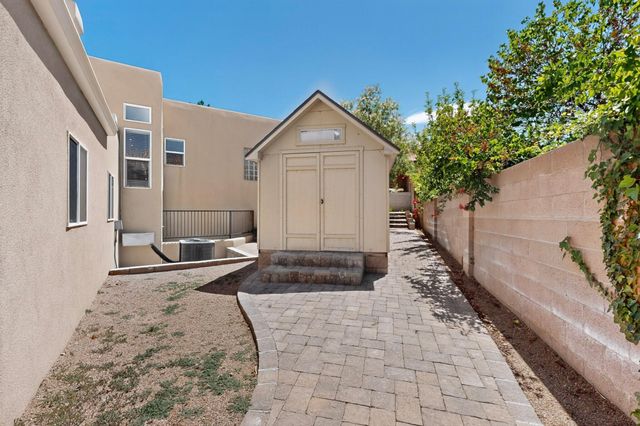 12213 Mirandy Court NE, Albuquerque, NM 87122