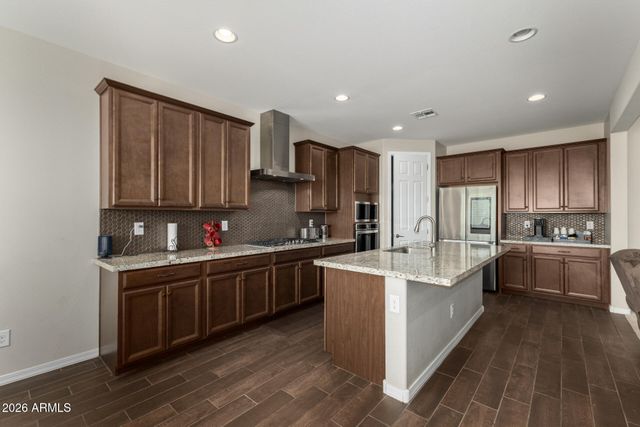 18427 W PASADENA Avenue, Litchfield Park, AZ 85340