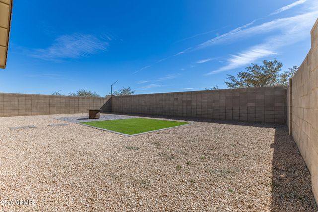 18427 W PASADENA Avenue, Litchfield Park, AZ 85340